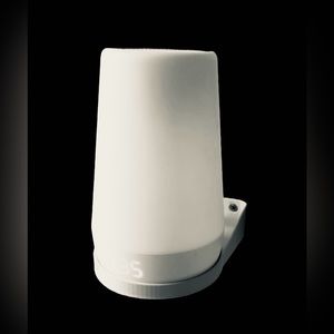 Hatch Rest wall mount